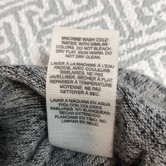 Garage Tied Bell Sleeve Crop Lightweight Sweater Small - Picture 7 of 9